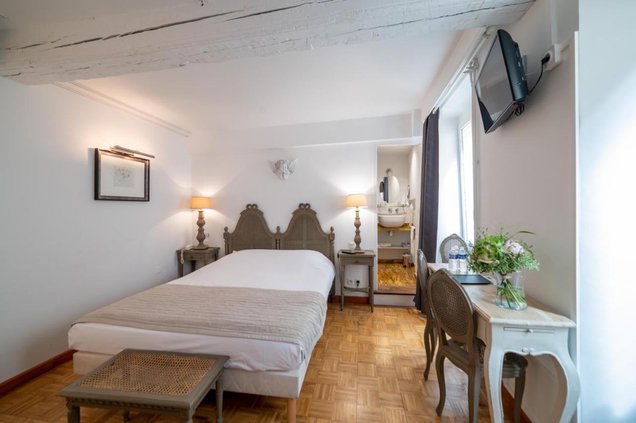 Hotel Logis - De La Mairie