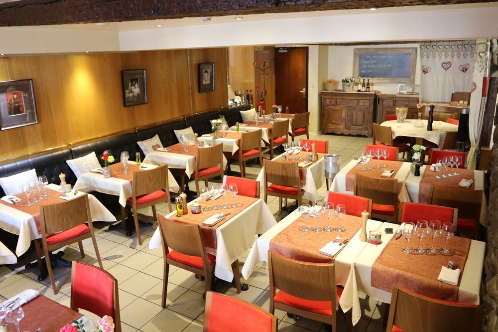 Hotel Logis - De La Mairie